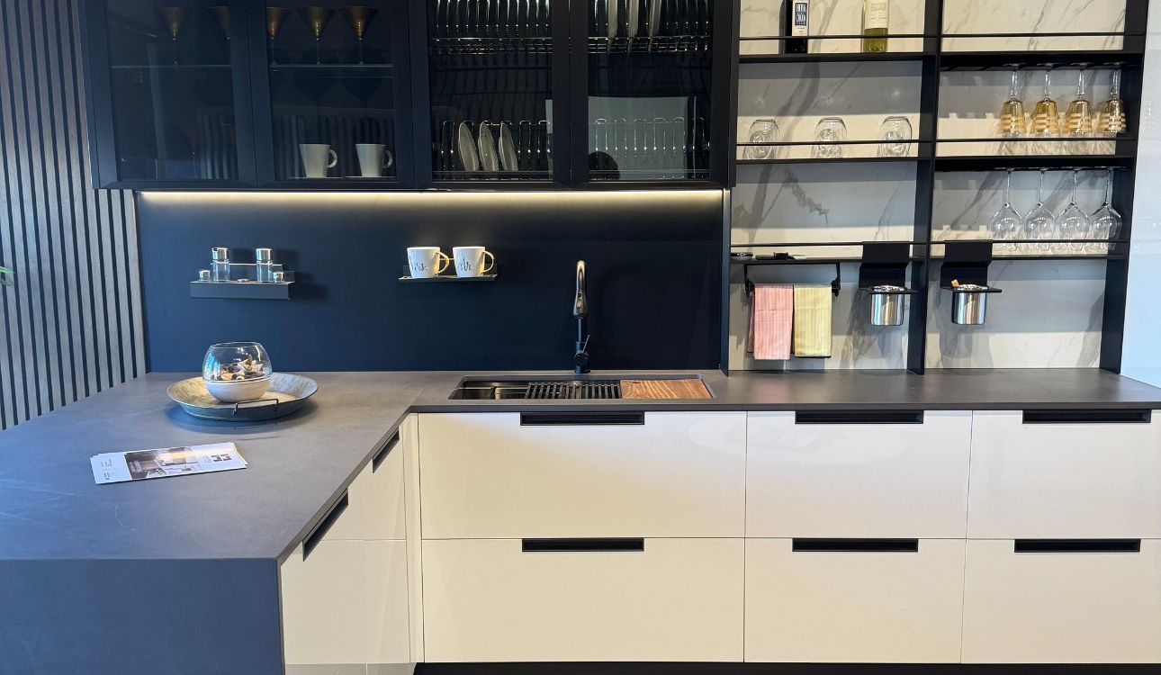 modern luxury cabinet trends in orange county ca